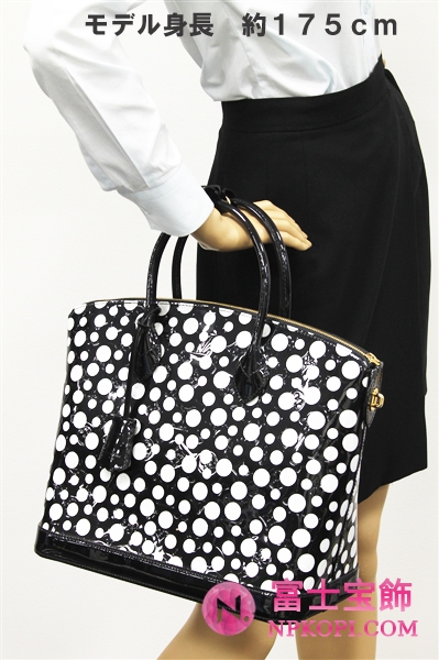 LOUIS VUITTON（ルイ・ヴィトン）ハンドバッグ モノグラム・ヴェルニ ドット・インフィニティノワール Ｍ９１３９９